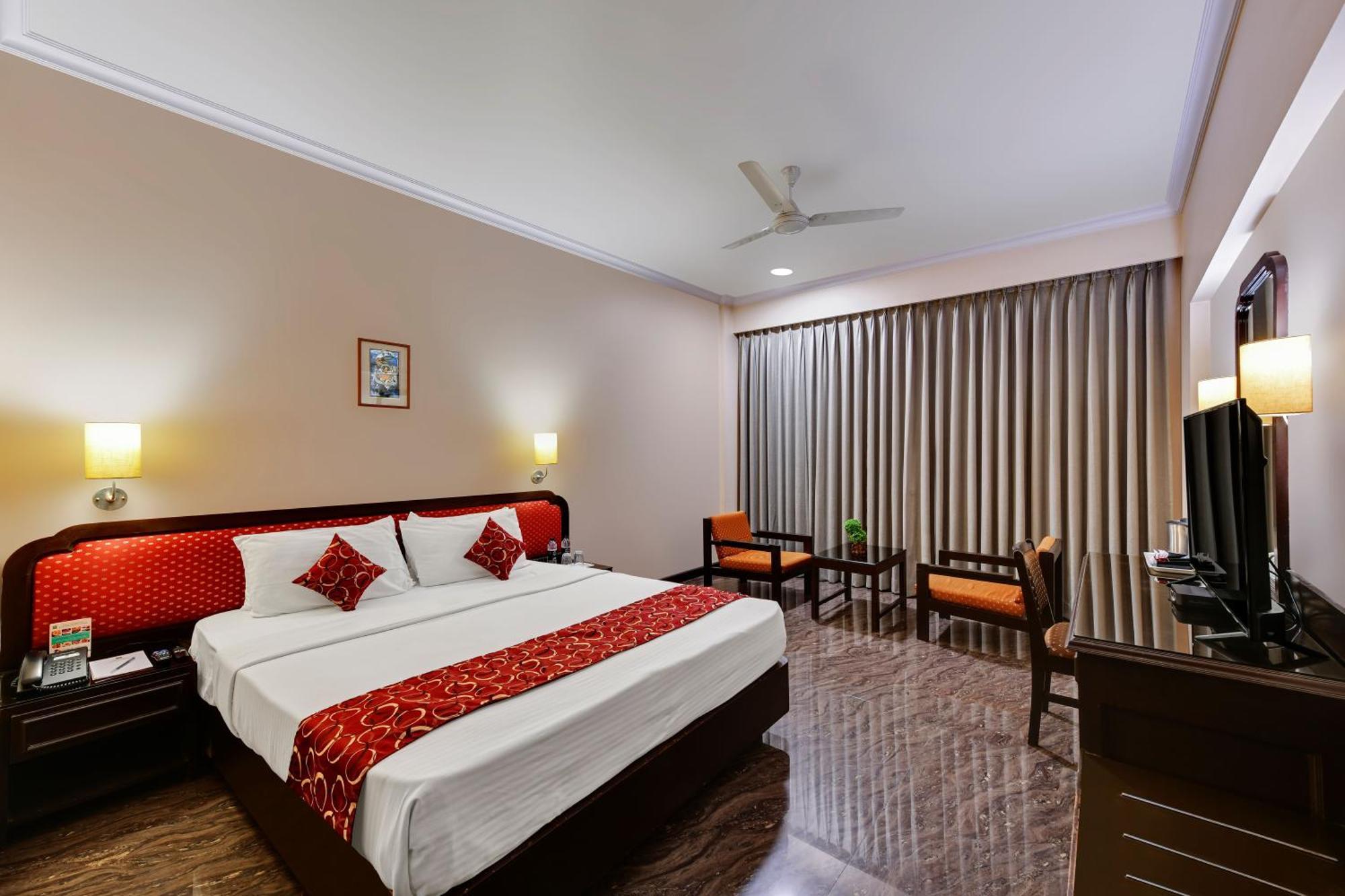 Quality Inn Regency, נאסיק מראה חיצוני תמונה